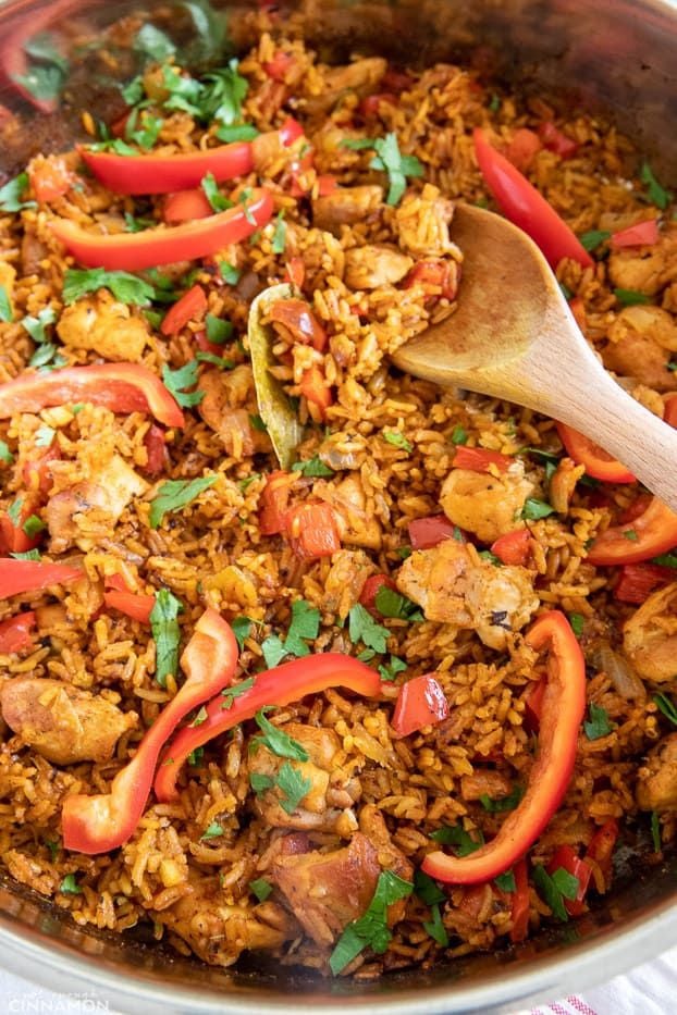 Jollof Rice with shredded chicken 