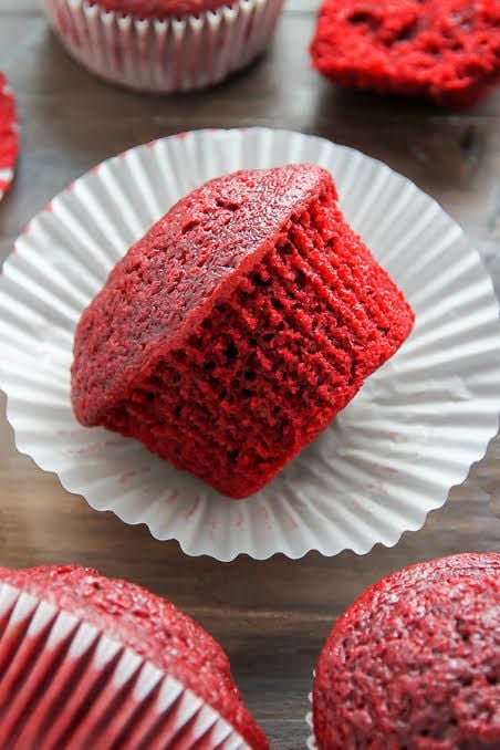 Red Velvet Cupcake 