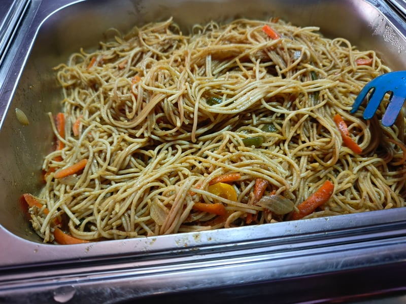 Stir fry spaghetti