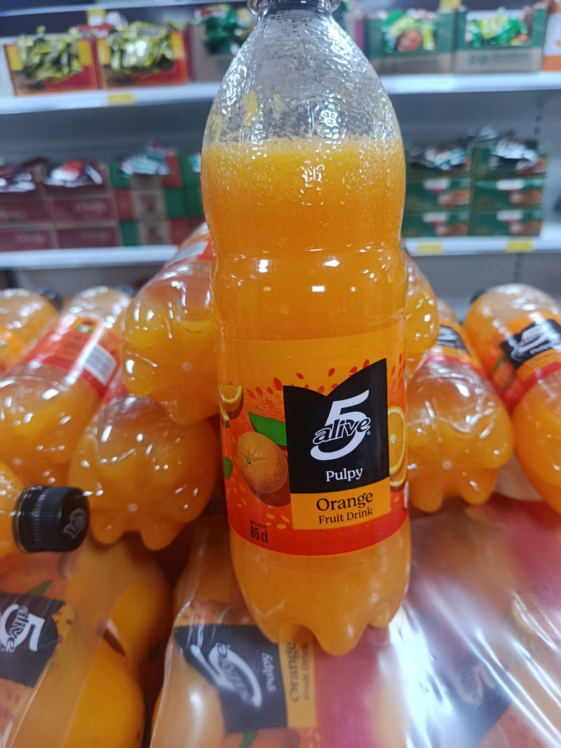Pulpy orange fruit drink (85cl)